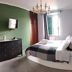 Apartman Flower House